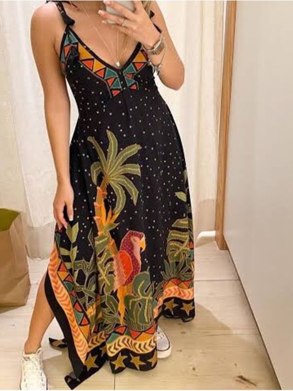 FARM Rio Ararueiro Dress - Picture 2 of 8